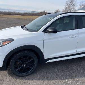 HYUNDAI TUCSON NIGHT - 2