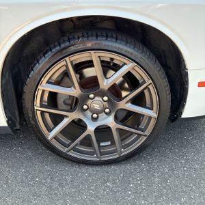 2019 Dodge CHALLENGER R/T — миниатюра 20