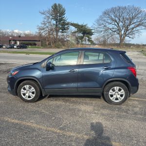 CHEVROLET TRAX LS - 3