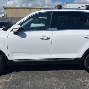 KIA TELLURIDE EX - 4