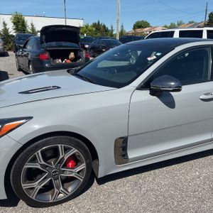 KIA STINGER - 2