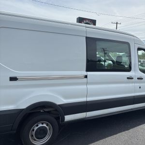 FORD TRANSIT 250 - 9