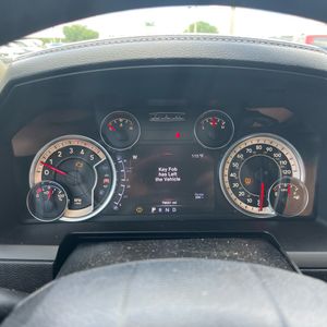 صورة 38 لـ 2016 RAM 2500 LARAMIE