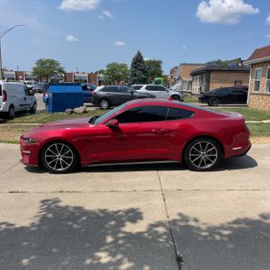 صورة 3 لـ 2021 FORD MUSTANG GT PREMIUM