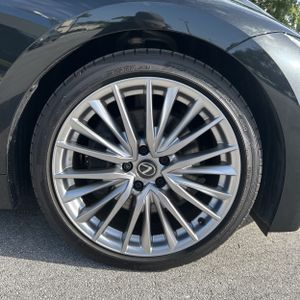 2025 Lexus IS 300 BASE — миниатюра 20