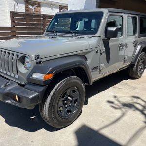 صورة 2 لـ 2022 JEEP WRANGLER UNLIMITED SPORT