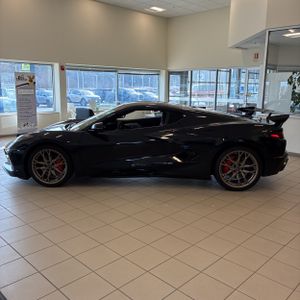 CHEVROLET CORVETTE STINGRAY - 3