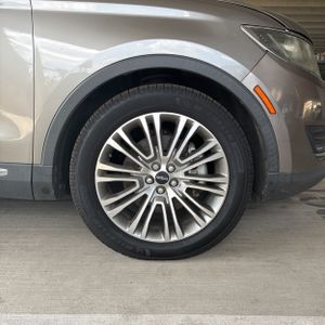 2017 Lincoln MKX RESERVE thumbnail 18