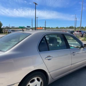 Lexus LS 430 Base - 9