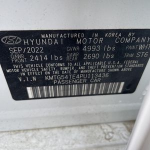 2023 Genesis G70 3.3T STANDARD — миниатюра 54