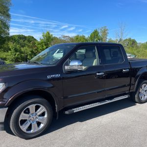 FORD F-150 LARIAT - 2