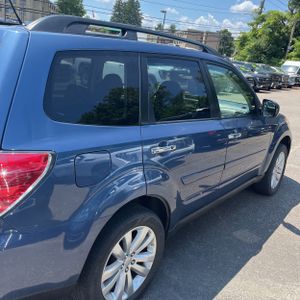 2012 Subaru FORESTER 2.5X PREMIUM — фото 9