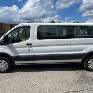 FORD TRANSIT 350 XLT - 4