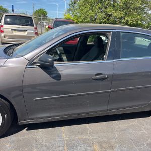 CHEVROLET MALIBU LS - 4