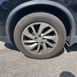 2014 Nissan ROGUE SL thumbnail 17