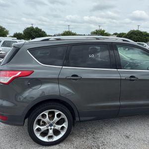 FORD ESCAPE TITANIUM - 9