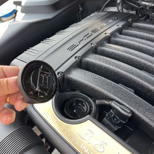 2016 Porsche CAYENNE BASE 缩略图 47