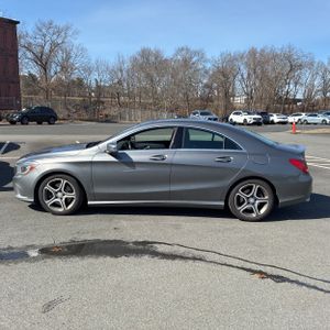 MERCEDES-BENZ CLA - 3