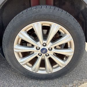صورة مصغرة 18 لـ 2017 FORD ESCAPE TITANIUM