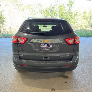 CHEVROLET TRAVERSE LT - 7