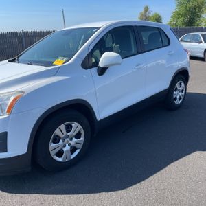 CHEVROLET TRAX LS - 2
