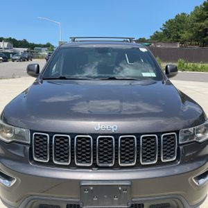 2019 JEEP GRAND CHEROKEE LAREDO E thumbnail 15