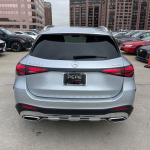 MERCEDES-BENZ GLC - 7