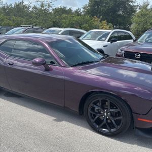 صورة مصغرة 13 لـ 2022 Dodge CHALLENGER GT