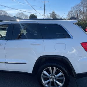 JEEP GRAND CHEROKEE LAREDO - 6