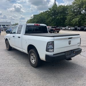 2019 RAM 1500 CLASSIC TRADESMAN — фото 5