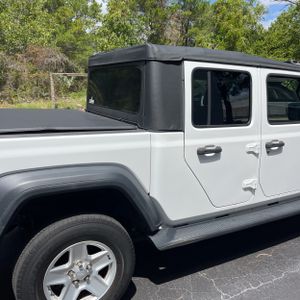 JEEP GLADIATOR SPORT S - 9