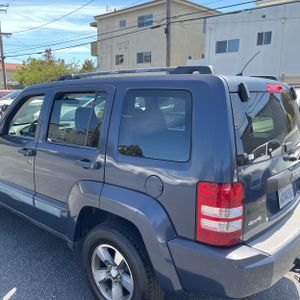 JEEP LIBERTY SPORT - 6