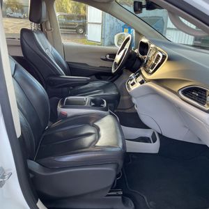2022 Chrysler PACIFICA TOURING L — миниатюра 32