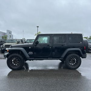 2017 JEEP WRANGLER UNLIMITED SPORT — фото 3