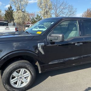 FORD F-150 XLT - 2