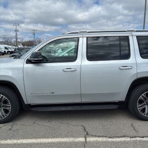 JEEP WAGONEER SERIES II - 4