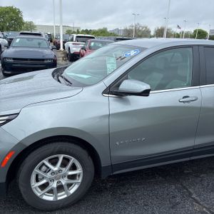 CHEVROLET EQUINOX - 2