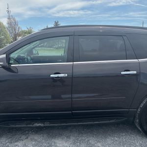 CHEVROLET TRAVERSE LT - 4