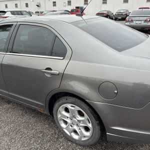 FORD FUSION SE - 6