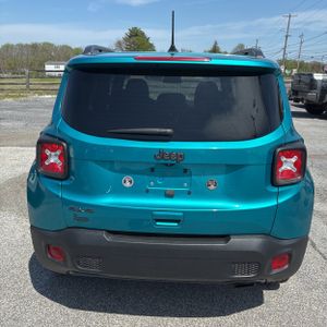 JEEP RENEGADE 80TH ANNIVERSARY EDITION - 6