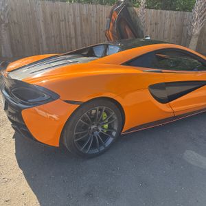 MCLAREN 570 S - 9