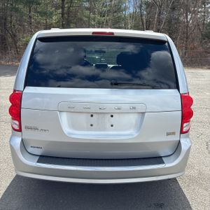 DODGE GRAND CARAVAN SXT - 7