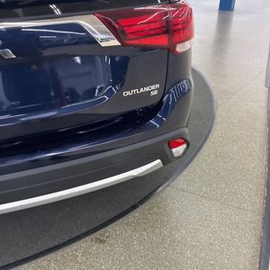 2018 Mitsubishi OUTLANDER SE — миниатюра 23