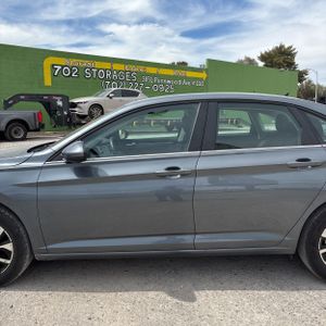 VOLKSWAGEN JETTA S - 4