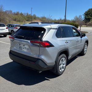 TOYOTA RAV4 - 6