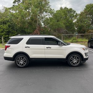 FORD EXPLORER SPORT - 10