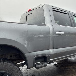 FORD F-250 SUPER DUTY LARIAT - 9