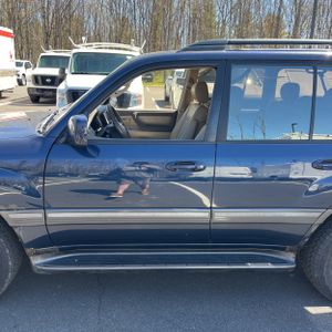 TOYOTA LAND CRUISER - 4