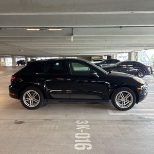 Porsche Macan Base - 10