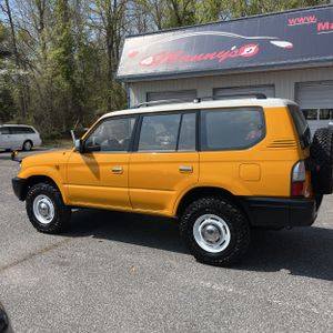 TOYOTA LAND CRUISER - 3